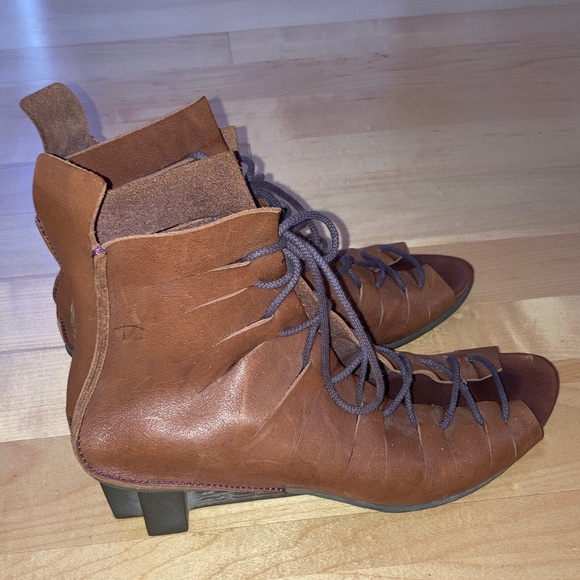 Trippen Shoes - Lace up Trippen Boot Sandals 40